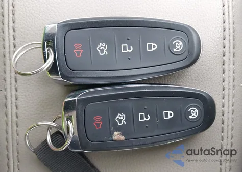 2015 Ford C-Max Hybrid Sel из США, поврежденный, VIN 1FADP5BUXFL116913